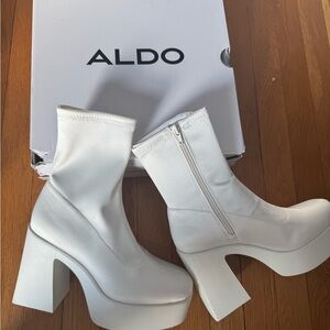 Aldo Women's Sleek White Heeled Boots